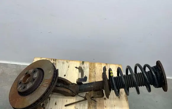 Volvo XC70 Front shock absorber with coil spring