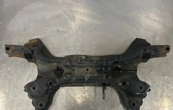 Hyundai i20 (PB PBT) Front subframe