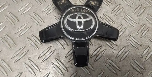 Toyota Auris E180 Original wheel cap PW4581000