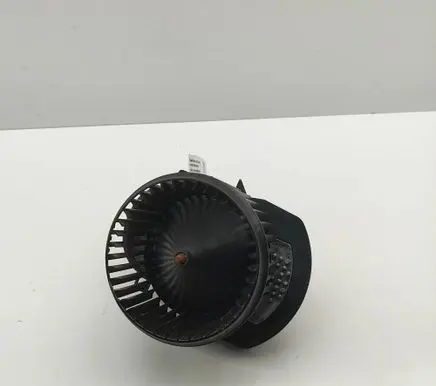 Volkswagen Touareg II Heater fan/blower 7P0820021G 0130115560