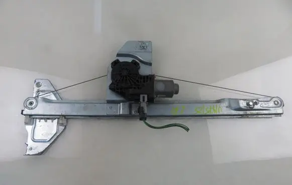 Peugeot Partner Front door window regulator with motor 9672946680 402103K
