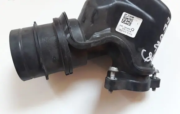 Seat Leon (5F) Coolant pipe/hose 04E129656Q