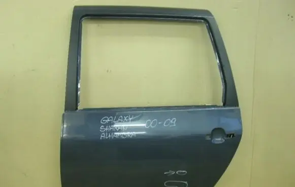 Ford Galaxy Rear door