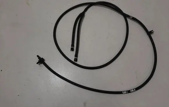 Volvo S90, V90 Windshield washer fluid hose 