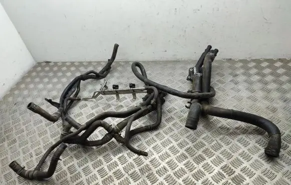 Audi A1 Engine coolant pipe/hose O3F121026B