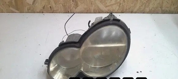 Mercedes-Benz C W203 Headlight/headlamp DEFEKTAS