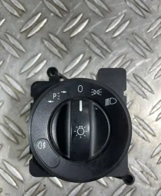 Mercedes-Benz Sprinter W906 Light switch HVW9065450504