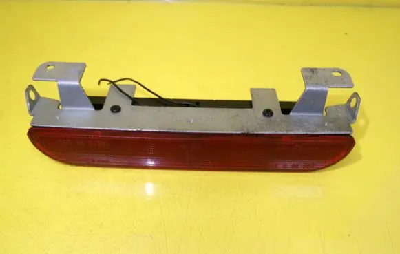 Mitsubishi Colt Third/center stoplight 09967029