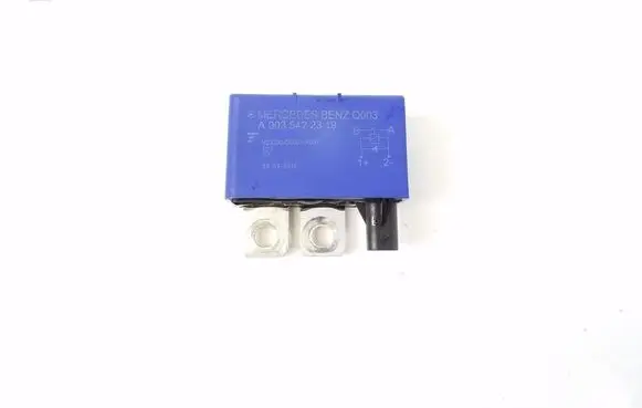 Mercedes-Benz GLA W156 Other relay A0035422319