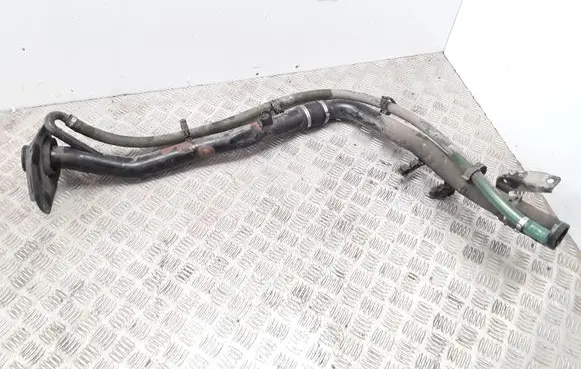 Fuel tank filler neck pipe