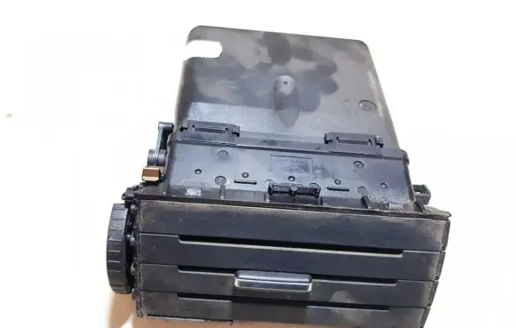 Ford Focus C-MAX Dash center air vent grill 3m51r014l21 04792004