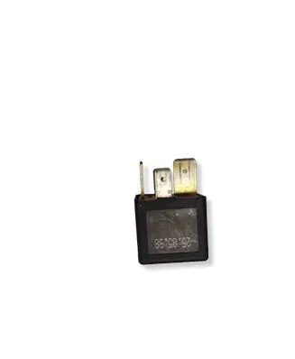 Audi A4 S4 B5 8D Other relay 443951253J