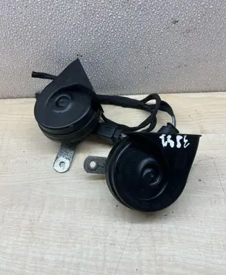 Mercedes-Benz GLE (W166 - C292) Horn signal A046495