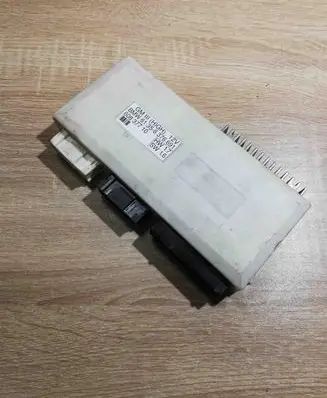 BMW 5 E39 Comfort/convenience module 8376691