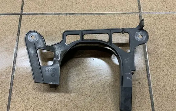 Audi Q5 SQ5 Front underbody cover/under tray 80A863188A