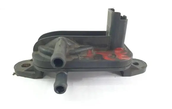 Iveco Daily 35.8 - 9 Exhaust gas pressure sensor 504102810