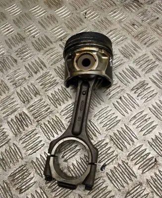 KIA Sportage Piston with connecting rod CK58U4