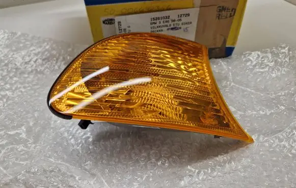 BMW 3 E46 Front indicator light 0311329012 1315106224