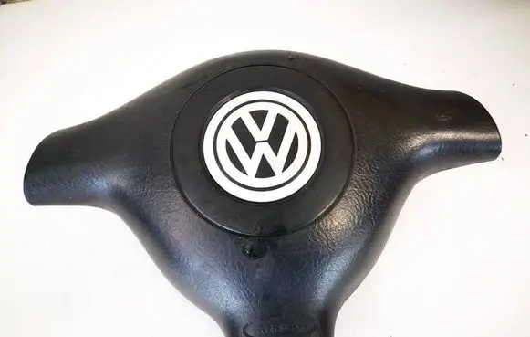 Volkswagen Bora Steering wheel airbag 3b0880201al