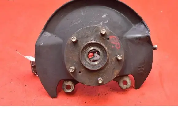 Honda FR-V Front wheel hub spindle knuckle