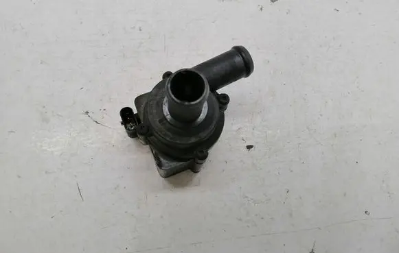 Audi A5 Sportback 8TA Electric auxiliary coolant/water pump 8K0965561A