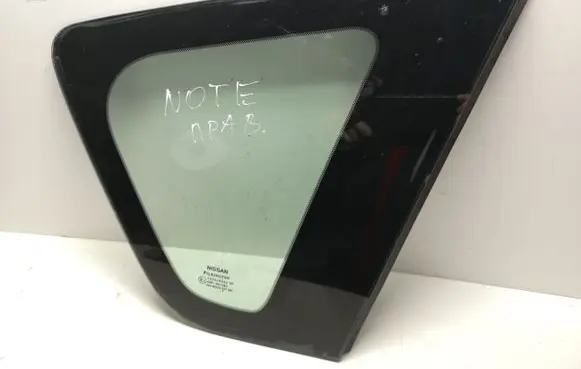 Nissan Note (E11) Rear side window