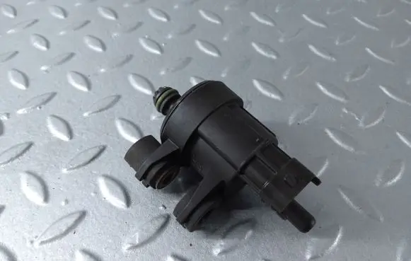 Cadillac XTS Turbo solenoid valve 55593172 0280142548