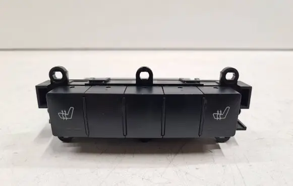 Mercedes-Benz B W245 Seat heating switch 1698208510 33460602 30060310040530