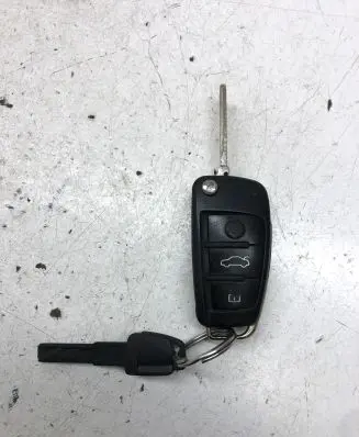 Audi A6 S6 C6 4F Ignition key/card 4F0837220R