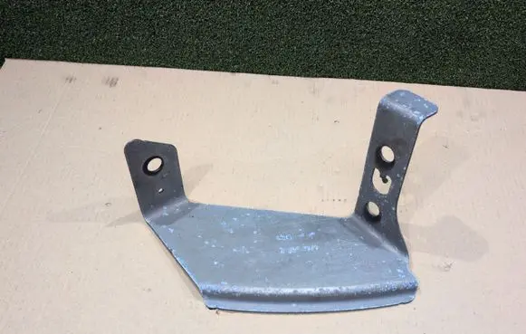 Renault Master III Front bumper mounting bracket 8200808378