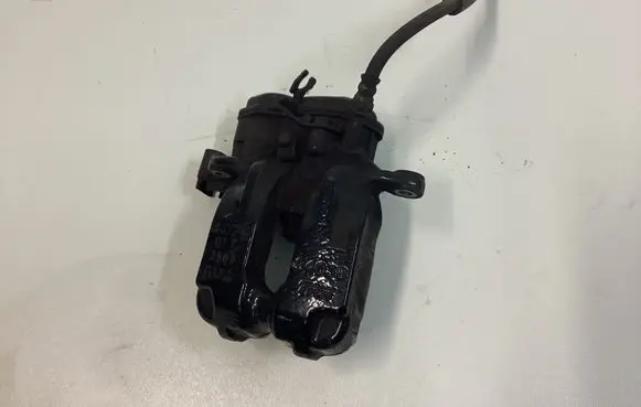 BMW 6 F06 Gran coupe Rear brake caliper 9403B