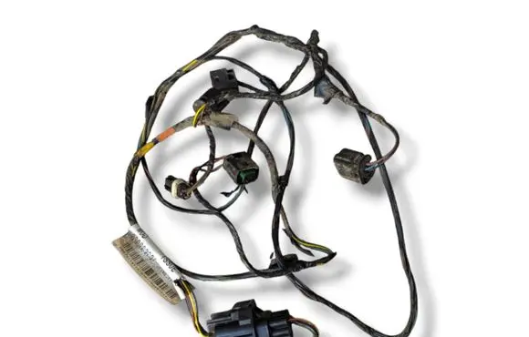 Land Rover Discovery 3 - LR3 Parking sensor (PDC) wiring loom YMQ501641