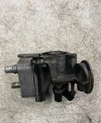 Engine oil radiator