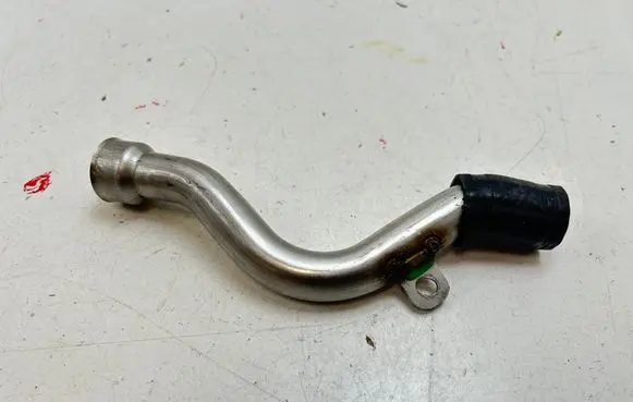 Bentley Flying Spur Turbo air intake inlet pipe/hose 