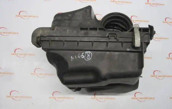 Ford Grand Tourneo Connect Air filter box A20425