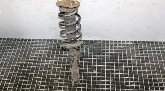 KIA Sorento Front shock absorber/damper
