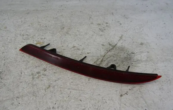 Rear tail light reflector