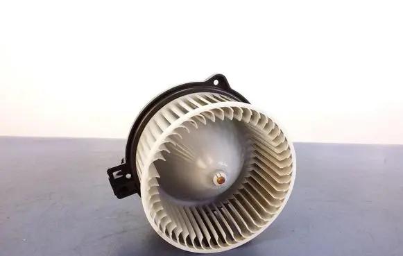 Mazda 3 II Heater fan/blower