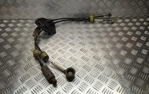 Renault Scenic II - Grand scenic II Gear shift cable linkage 