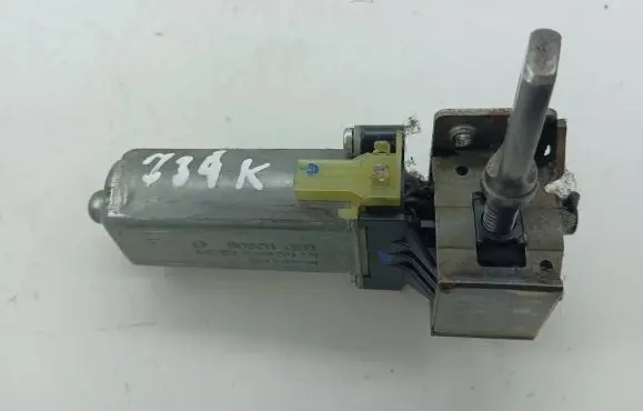 Audi Q7 4L Seat adjustment motor 0390203221
