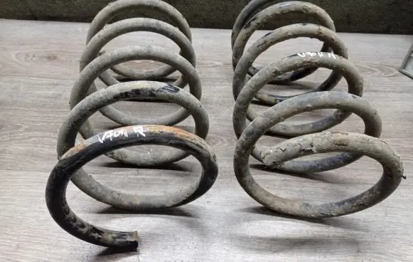 Volvo V70 Rear coil spring