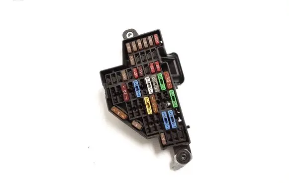 Skoda Octavia Mk2 (1Z) Fuse module 1K2941824