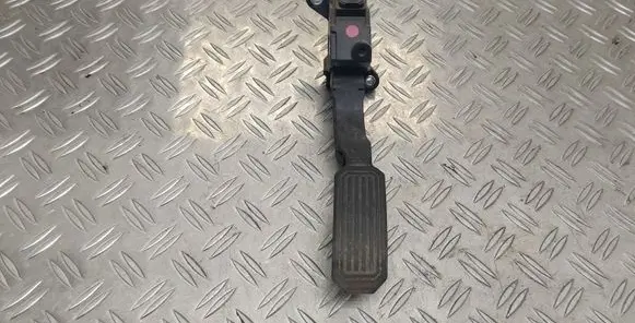 Toyota Verso Accelerator throttle pedal 7811005040