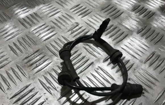 Renault Scenic I ABS brake wheel speed sensor 8200296570 100711-51513