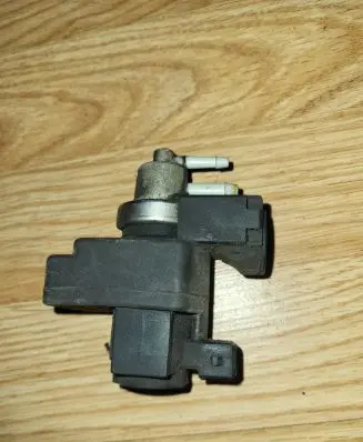 Renault Scenic II - Grand scenic II Turbo solenoid valve 8200270