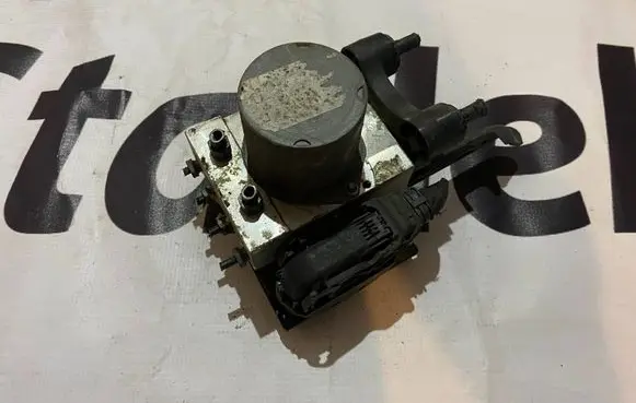 Mercedes-Benz E W212 ABS Pump A2124312912 2124312912