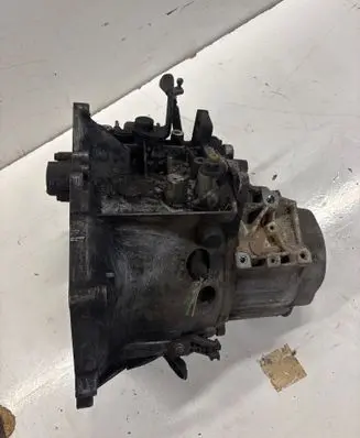 Peugeot 308 SW Manual 5 speed gearbox 20DM69