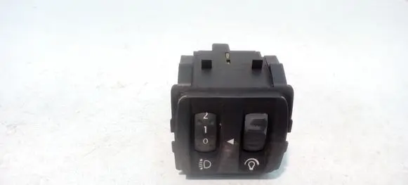 Renault Scenic II - Grand scenic II Headlight level height control switch 8200121805B