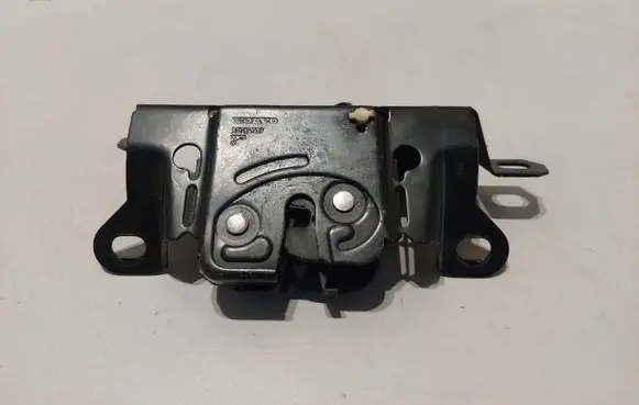 Volvo C70 Tailgate/trunk/boot lock/catch/latch 30784739