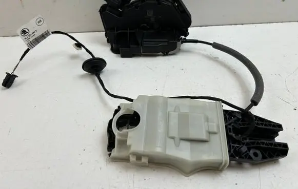 Skoda Enyaq iV Rear door lock 5TA839016Q